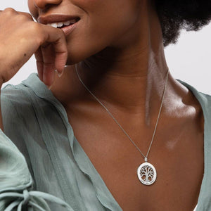 Cubic Zirconia Personalized Name Family Tree Circle Necklace