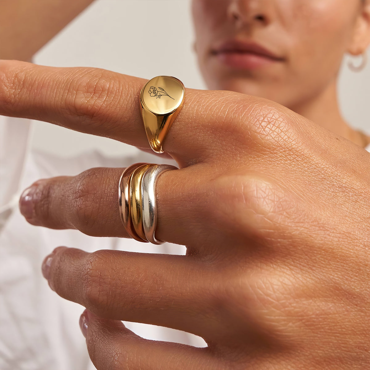 Personalized Prairie Birth Flower Signet Ring