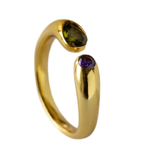 Personalized Birthstone Sparkling Zircon Signet Ring for Her